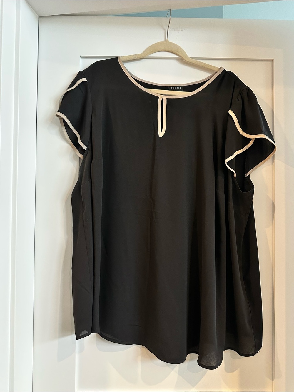 torrid Black Blouse with Cream Trim and Flutter Sleeves